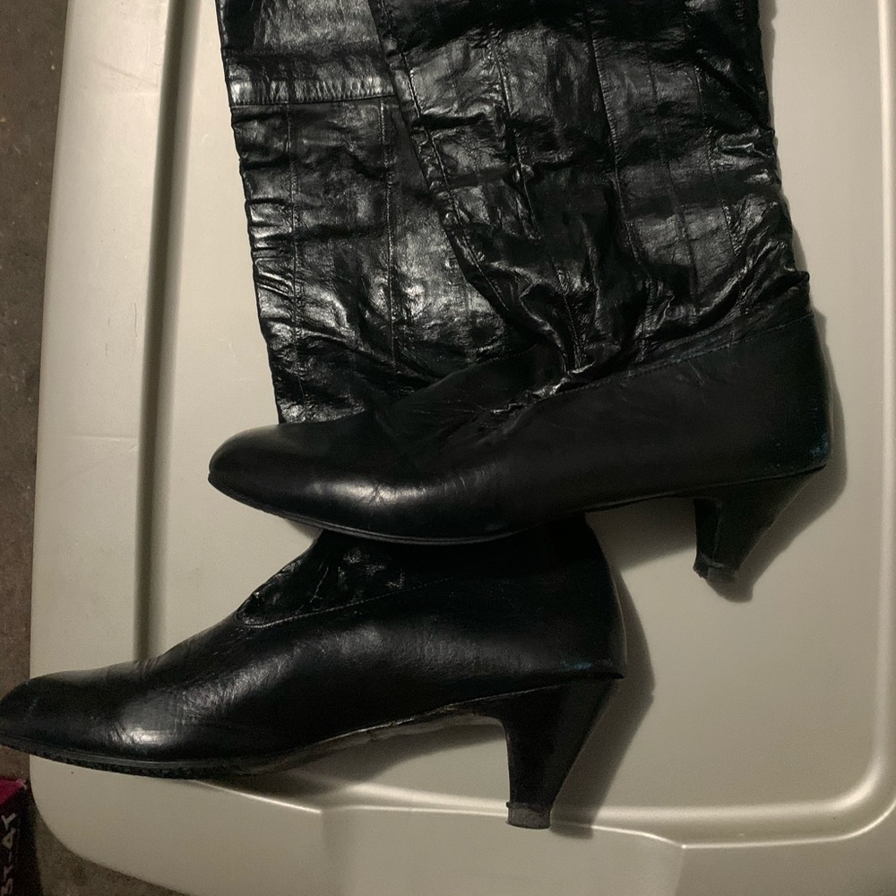 Vintage leather pull on boots (mini heel)